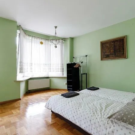 شقة Apartament Na Doby