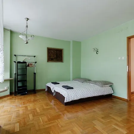 شقة Apartament Na Doby *